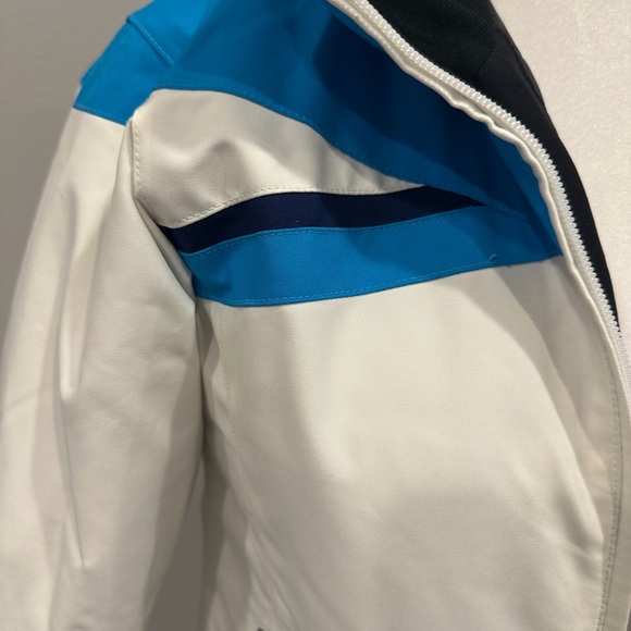 KARBON BLUE‎ AND WHITE SKI JACKET GIRLS YOUTH SIZE 10 PRISTINE CONDITION - Picture 3 of 8